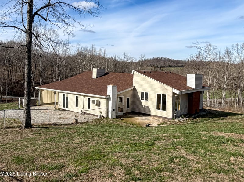 1221 Wilson Church Rd, Caneyville, KY 42721