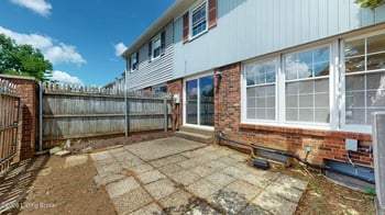 1222 Inverary Ct, Louisville, KY 40222