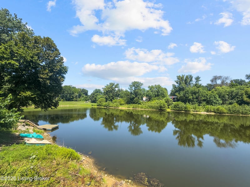 1225 Hollendale Way, Goshen, KY 40026