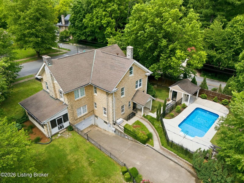 1226 Summit Ave, Louisville, KY 40204