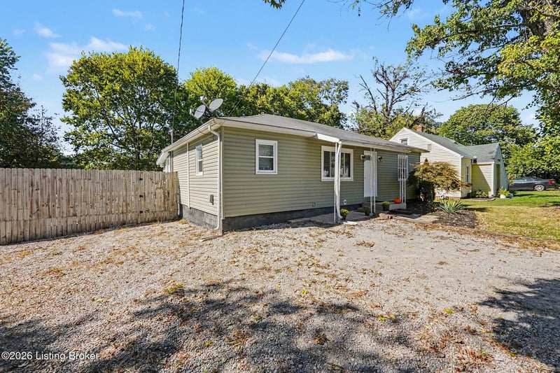 123 Eastview Cir, Shelbyville, KY 40065