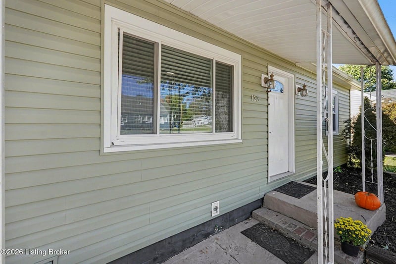 123 Eastview Cir, Shelbyville, KY 40065