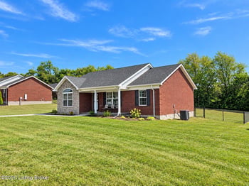123 Iroquois Trl, Bloomfield, KY 40008