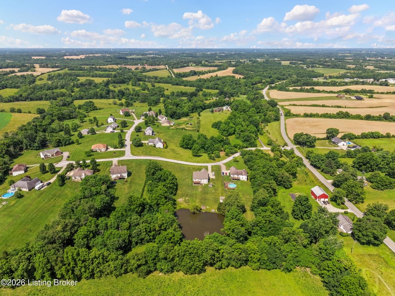 123 Lost Creek Dr, Smithfield, KY 40068