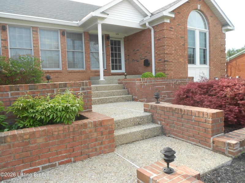 123 Westwind Trl, Bardstown, KY 40004