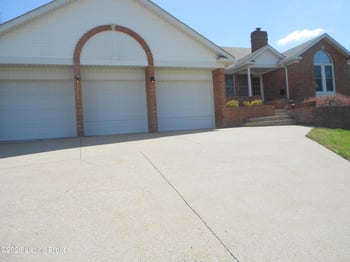 123 Westwind Trl, Bardstown, KY 40004