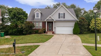 12316 Amber Woods Ct, Louisville, KY 40245