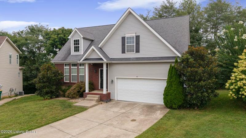 12316 Amber Woods Ct, Louisville, KY 40245