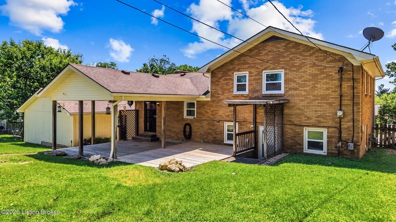 12317 Hardwick Rd, Louisville, KY 40243