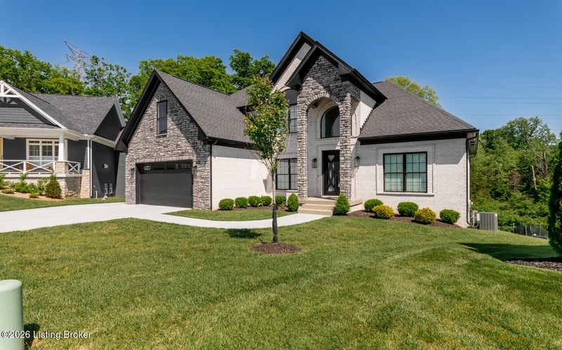 12319 Vanherr Dr, Louisville, KY 40299