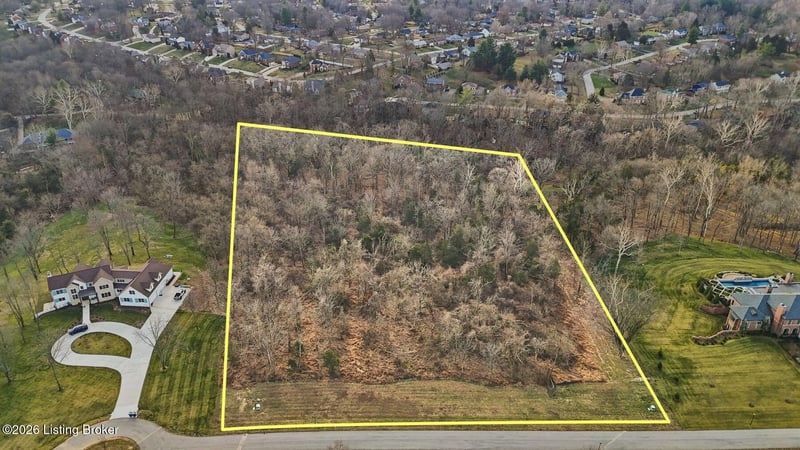 12320 Enclave Dr, Goshen, KY 40026