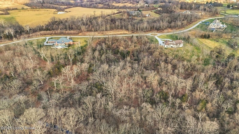 12320 Enclave Dr, Goshen, KY 40026