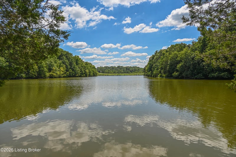 12350 Ky 555, Willisburg, KY 40078