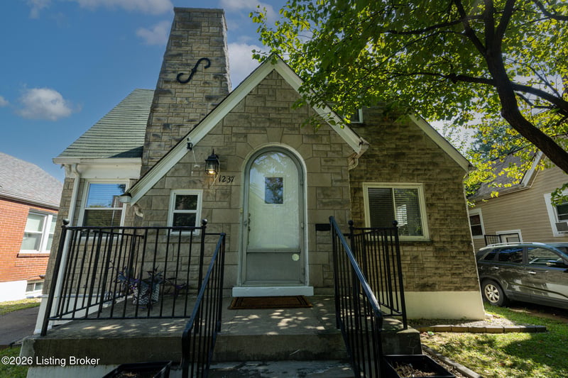 1237 Larchmont Ave, Louisville, KY 40215