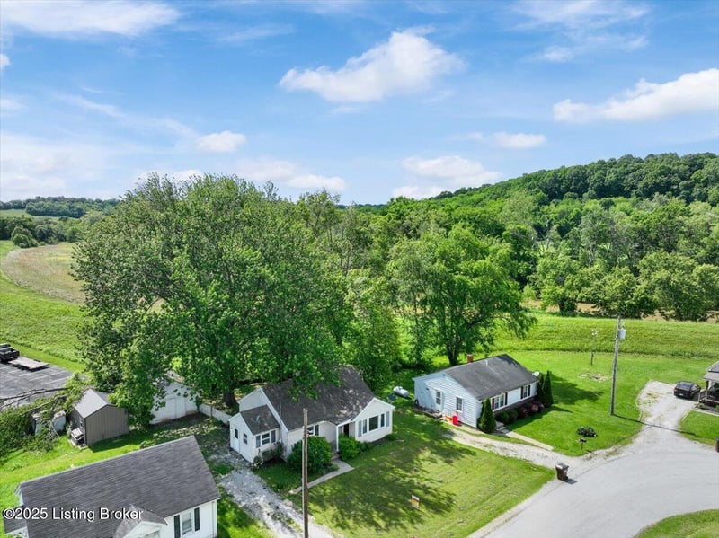 124 Maple Ave, Taylorsville, KY 40071