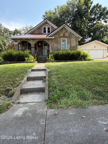 124 W Forest Ave, Hodgenville, KY 42748