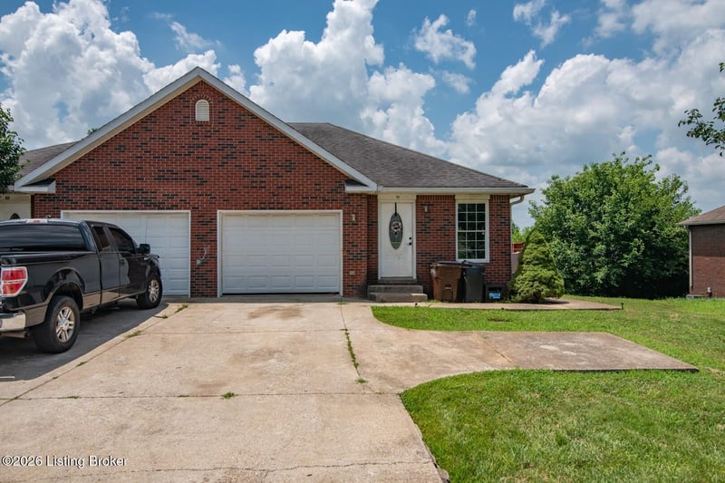 124 Wood Ln, Hodgenville, KY 42748