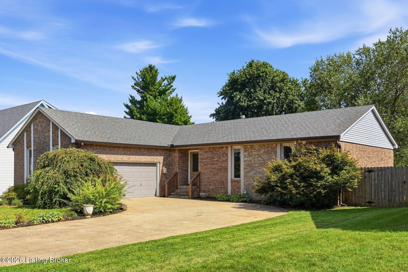 12404 Brightfield Dr, Louisville, KY 40243