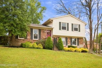 12411 Brookgreen Dr, Louisville, KY 40243