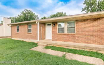 12420 Somerset Dr, Louisville, KY 40229