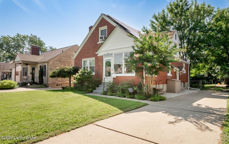 1244 Bourbon Ave, Louisville, KY 40213