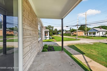 1249 Springdale Dr, Louisville, KY 40213