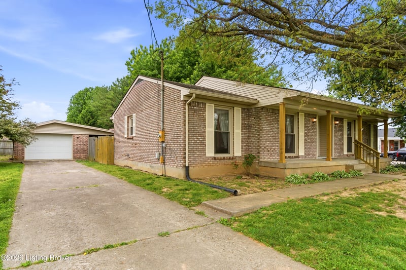 125 Bluegrass Way, Mt Washington, KY 40047