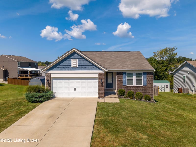 125 Broken Branch Ct, Mt Washington, KY 40047