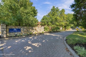 125 Dorsey Station Rd, Louisville, KY 40223