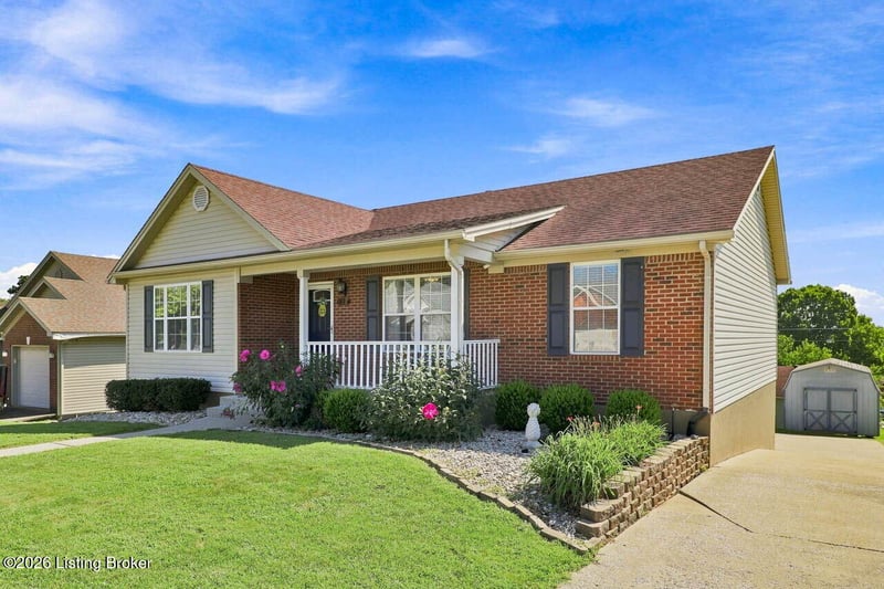 125 Fox Tail Ln, Frankfort, KY 40601