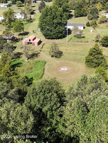 125 Rustic Ln, Shepherdsville, KY 40165