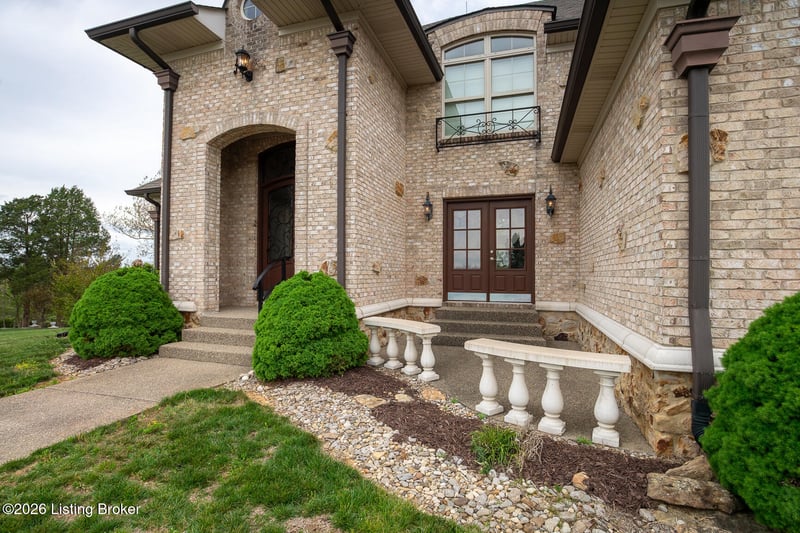 12503 Oakland Hills Trl, Louisville, KY 40291