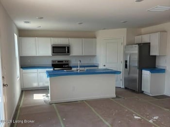 12509 Railcar Rd, Louisville, KY 40272