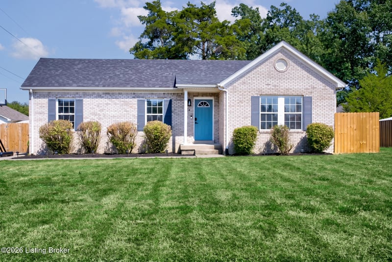 126 Deerfield Ct, Shepherdsville, KY 40165