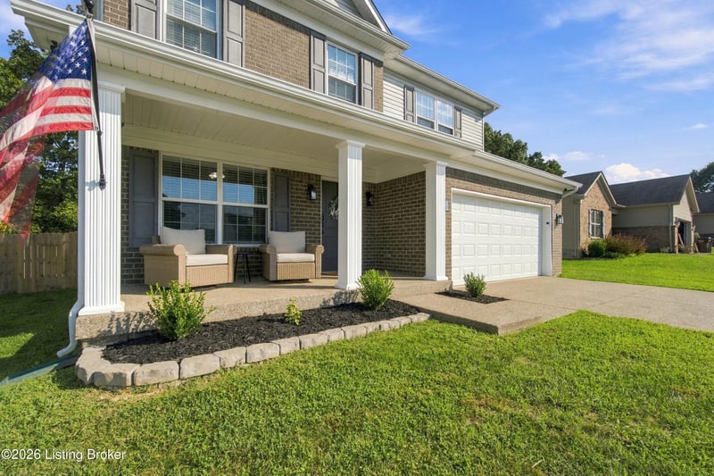 126 Garnette Ct, Mt Washington, KY 40047