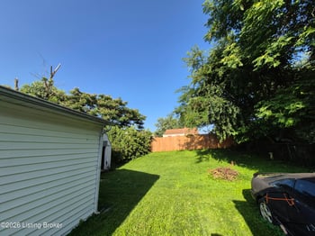 126 Hazel Lawn Dr, Shelbyville, KY 40065