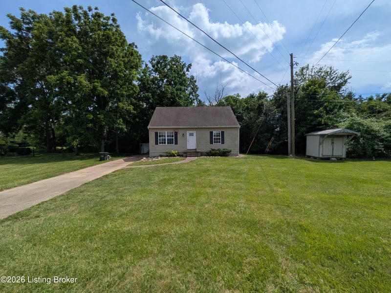 127 Clearview Dr, Mt Washington, KY 40047
