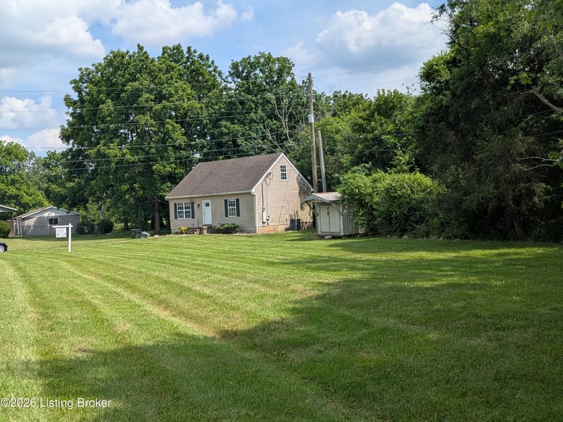127 Clearview Dr, Mt Washington, KY 40047