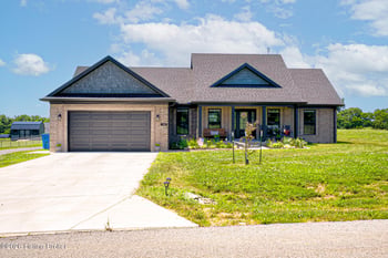 127 Hidden Valley Dr, Bardstown, KY 40004
