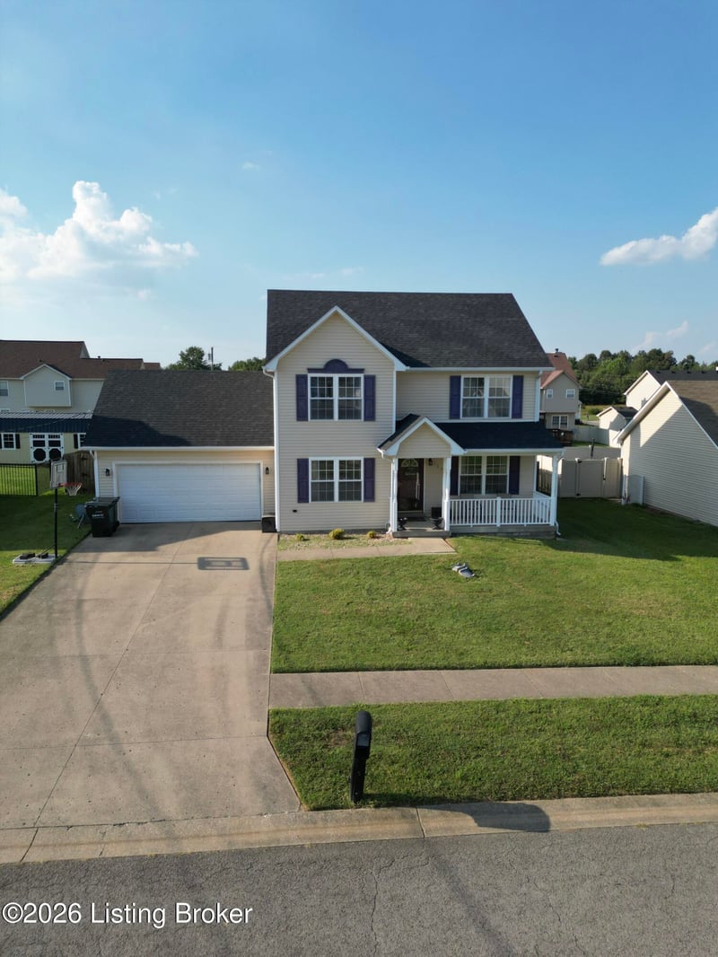 127 Longsdale Ct, Radcliff, KY 40160