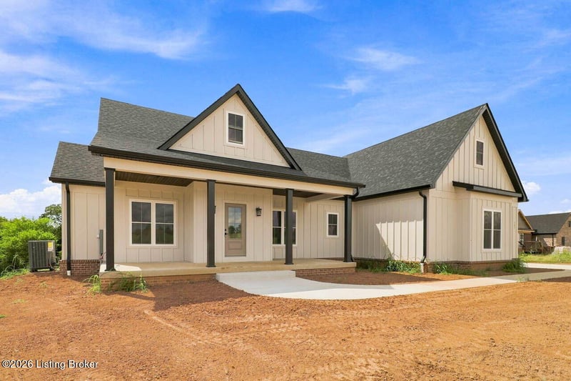127 Woodford Dr, Bardstown, KY 40004