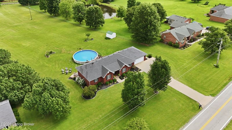 1270 Old Nazareth Rd, Bardstown, KY 40004