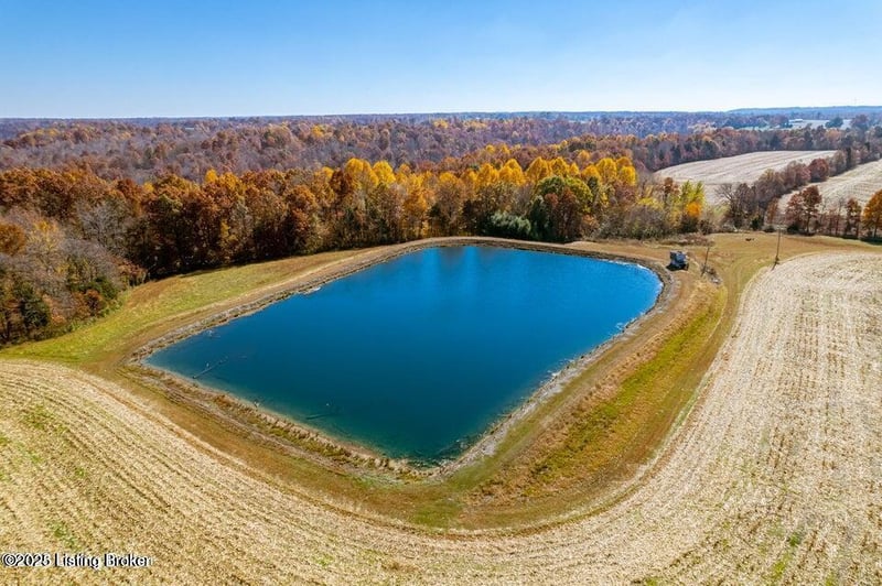 129 Henry Hathorne Ln, Rhodelia, KY 40161