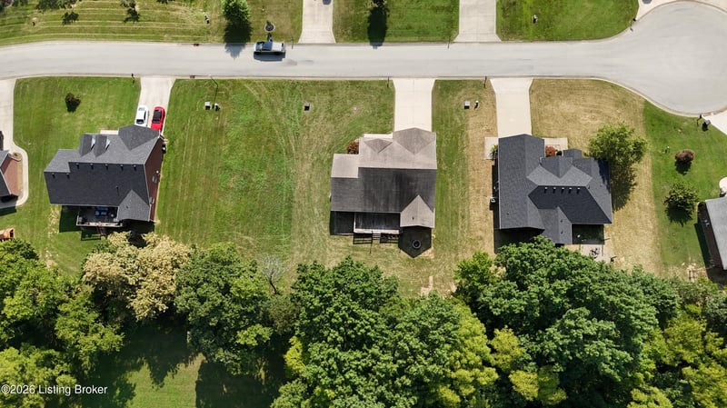 129 N Howard St, Bardstown, KY 40004