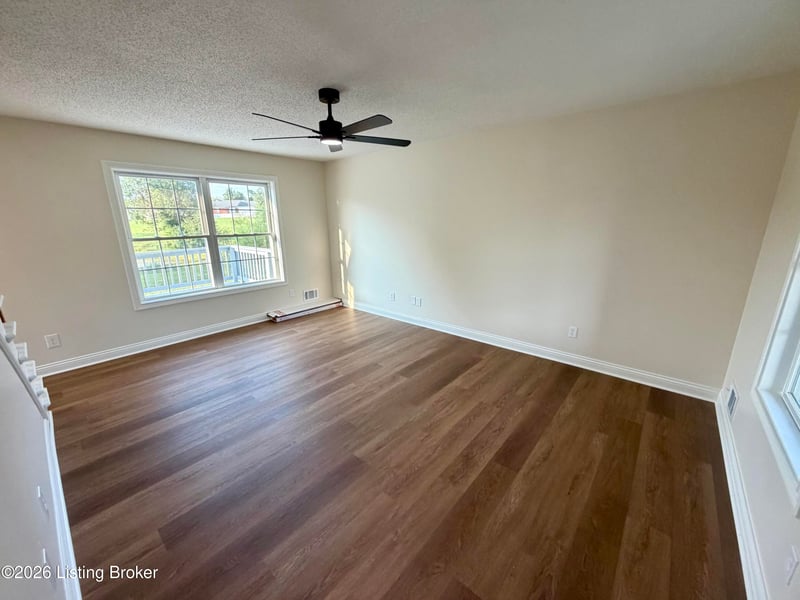 129 Willow Ct, Bardstown, KY 40004