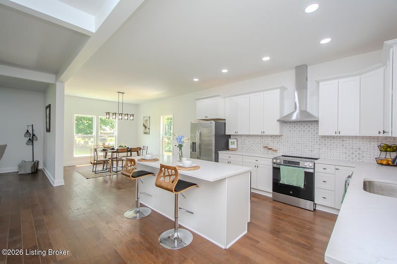 12901 Westport Rd, Louisville, KY 40245