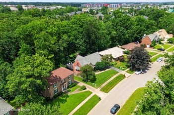 12918 Wooded Forest Rd, Louisville, KY 40243