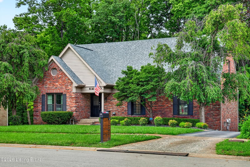 12918 Wooded Forest Rd, Louisville, KY 40243