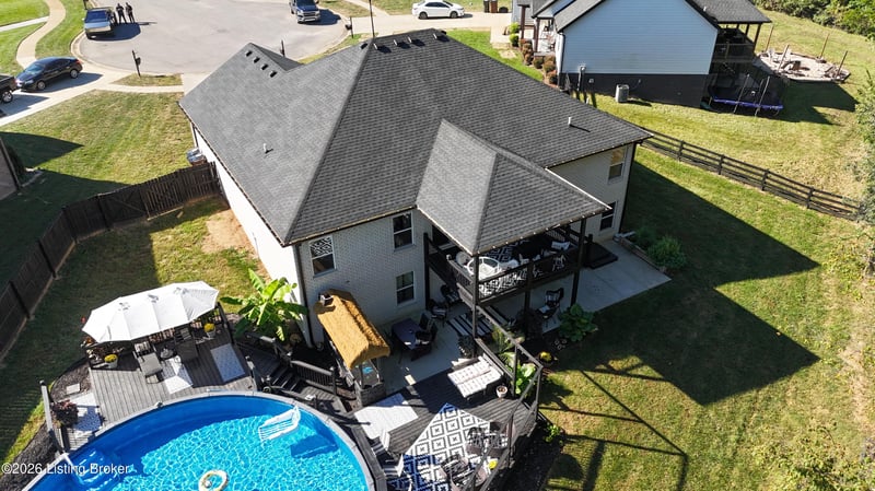 130 Burlington Ct, Mt Washington, KY 40047