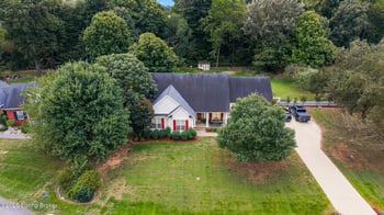 130 Locust Grove Ct, Bardstown, KY 40004